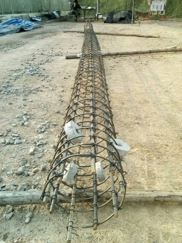 โครงเหล็กเสาเข็ม